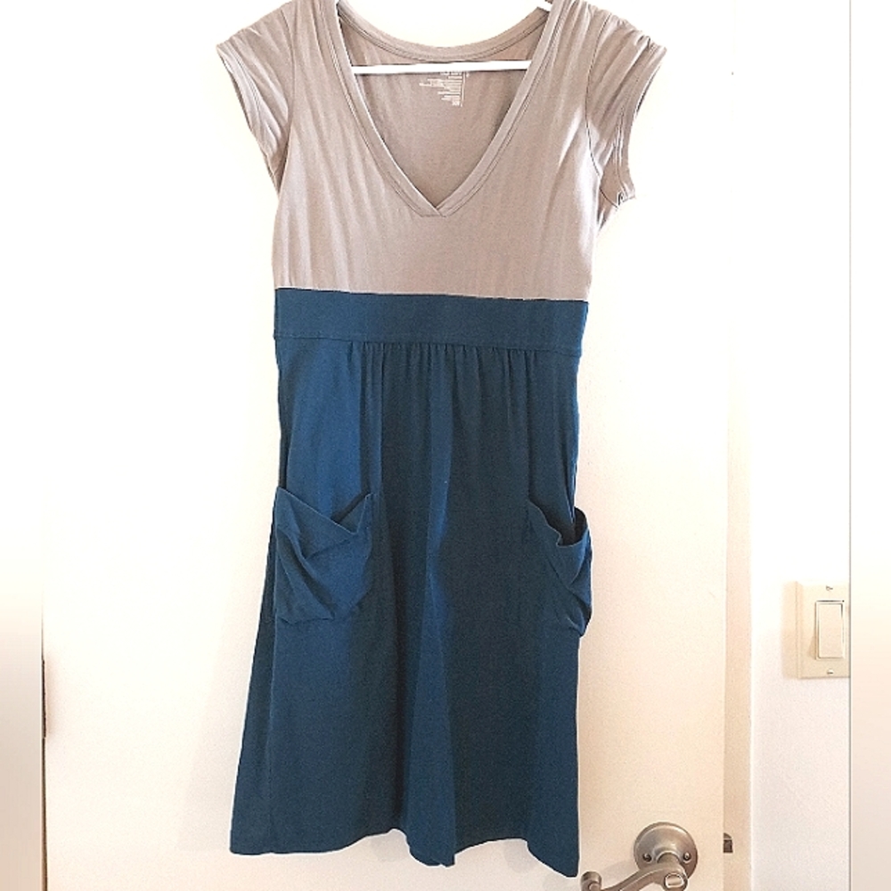 Old Navy Gray and Blue Mini Dress